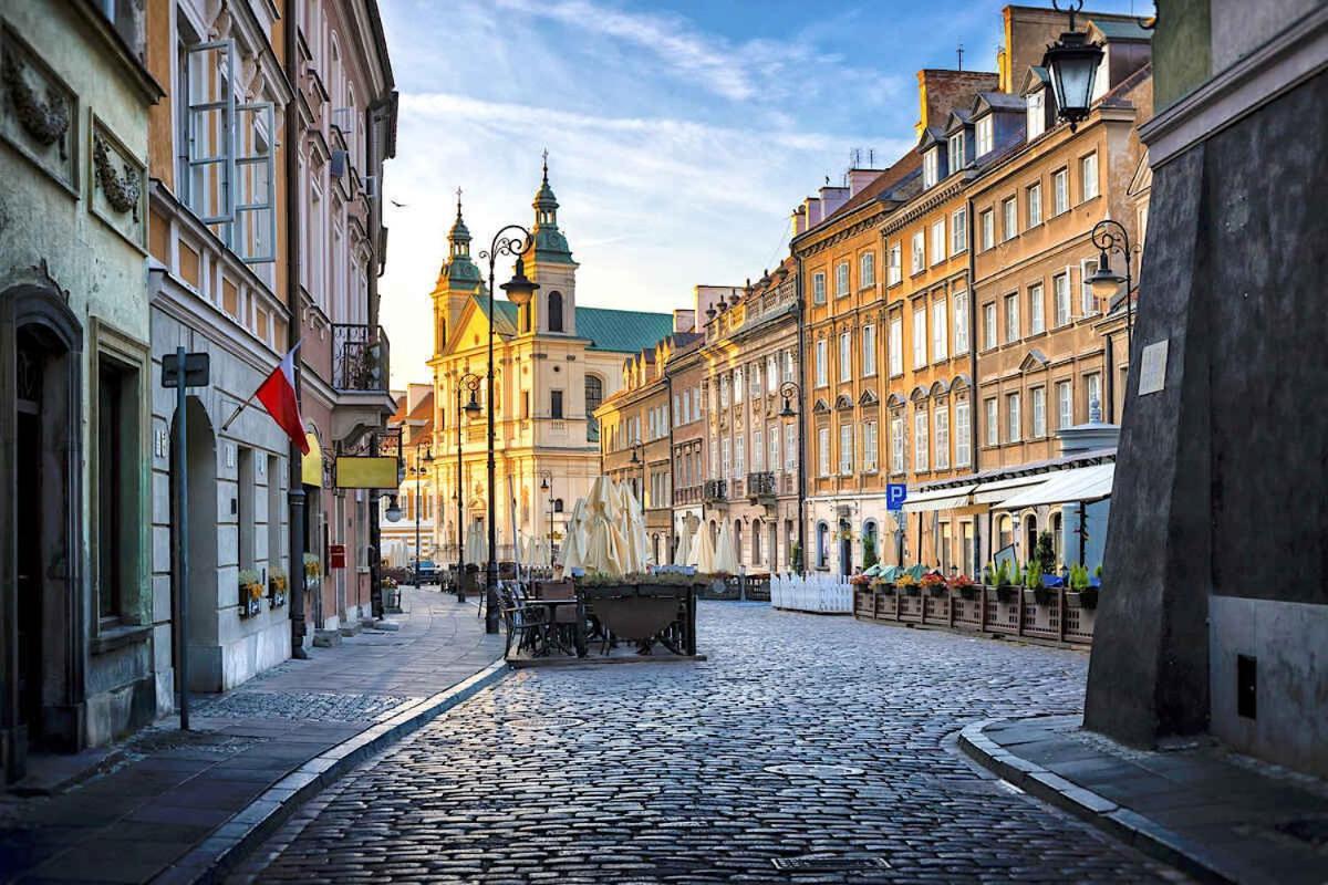 ワルシャワFour Seasons Old Town - Winterアパートメント エクステリア 写真